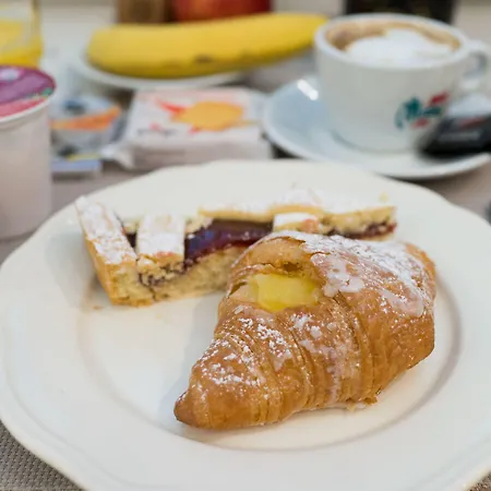 Bramble Luxury בית הארחה *