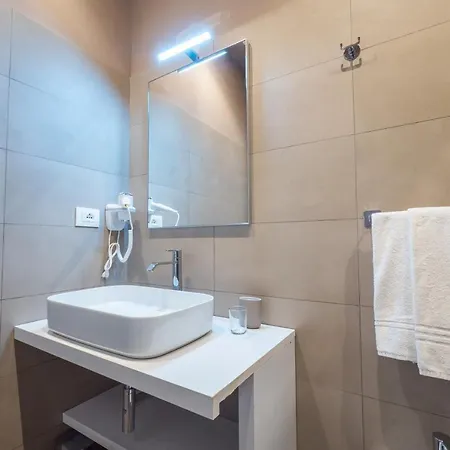 Konukevi Bramble Luxury Roma
