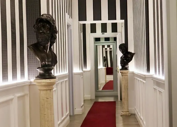 Bramble Luxury * Rome